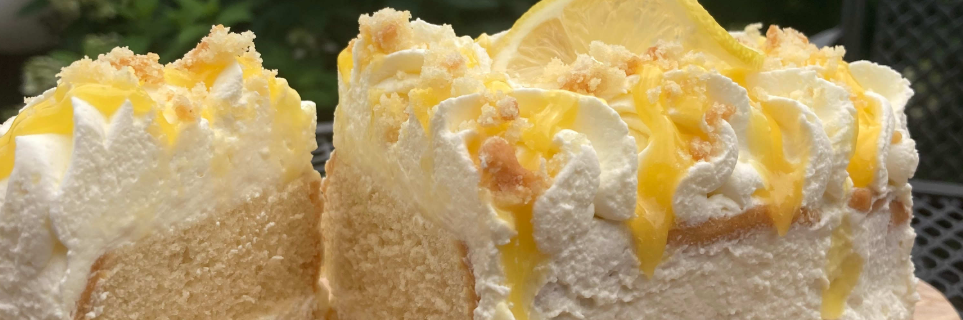 Zomerse slagroomstam met lemon curd: een fris en glutenvrij taartje!